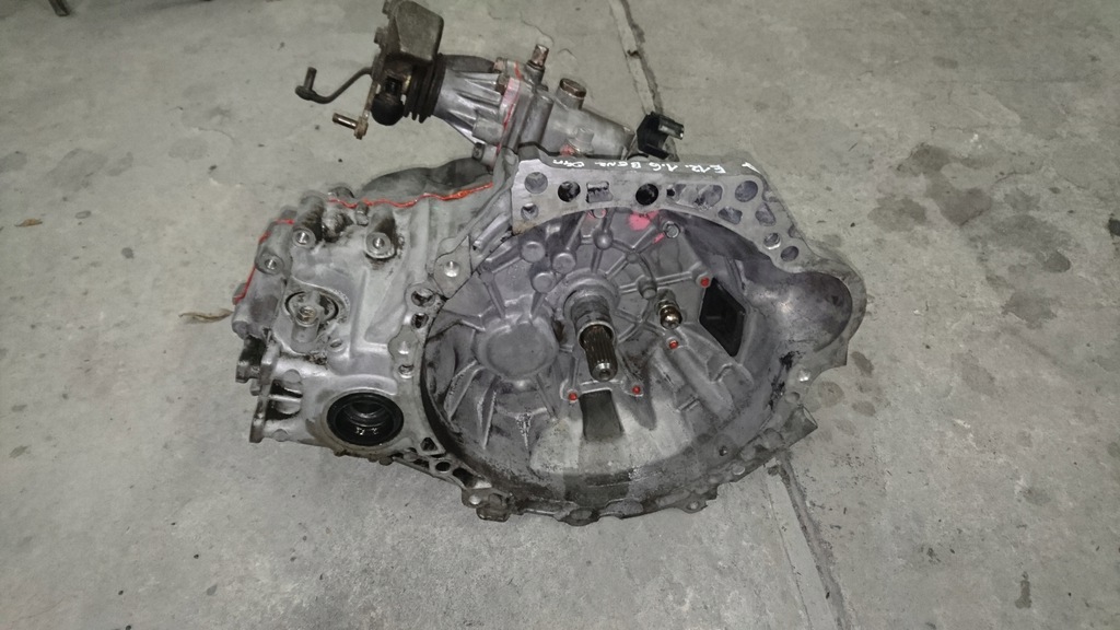 toyota corolla verso caja de cambios 1.6 bena 04r  (#)