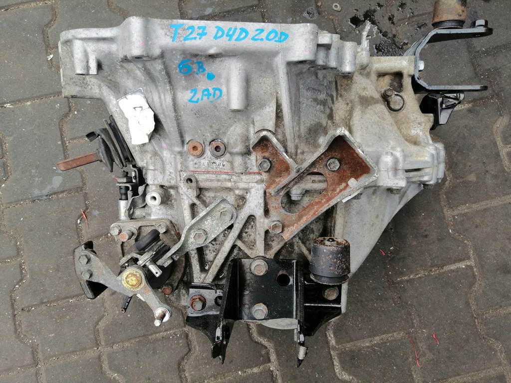 caja de cambios verso auris avensis t27 2.2d4d 2ad  (#)
