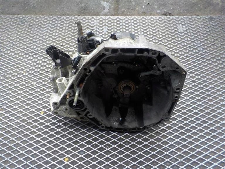 caja de cambios renault clio iii 1.6 16v jh3131  (#)