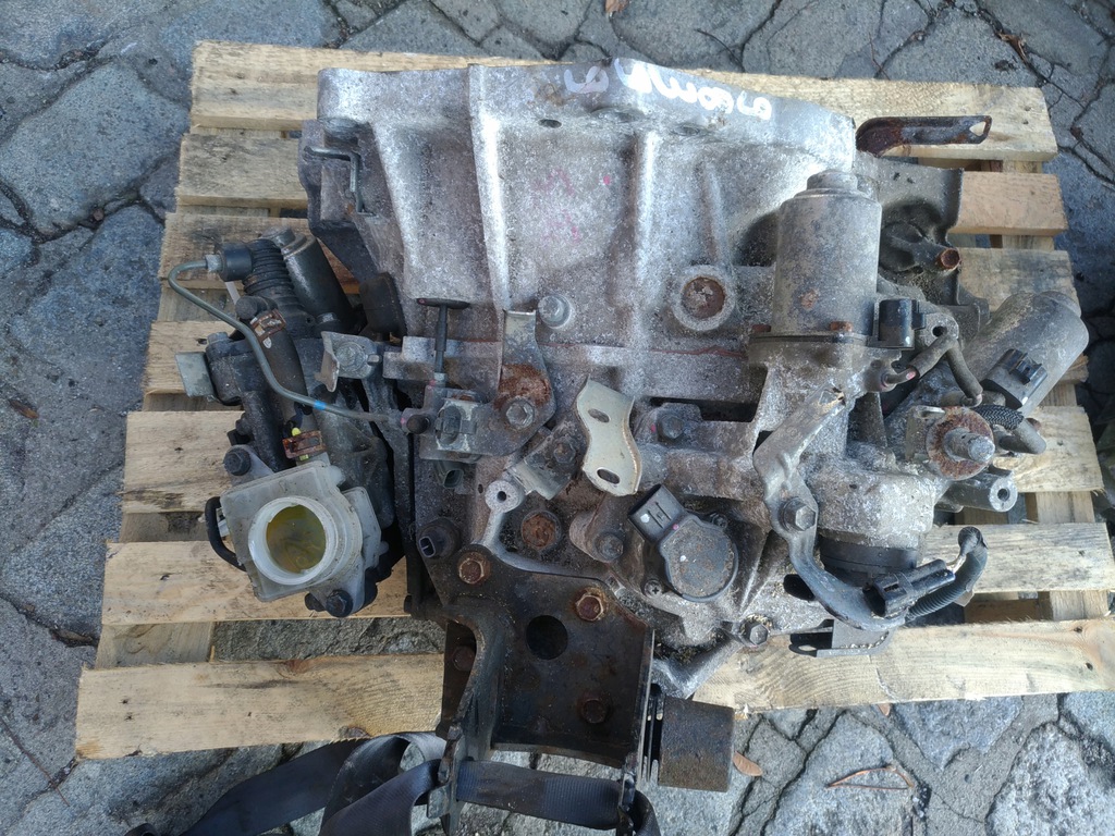 caja de cambios 1.33 automatica yaris automatica 11r.  (#)