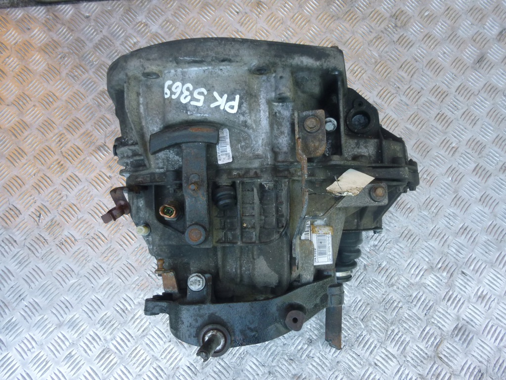 caja de cambios 5 trafic vivaro 1.9 dci pk5369  (#)