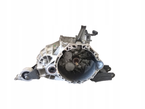 korando iii 2.2 caja de cambios 3102034045 c220  (#)