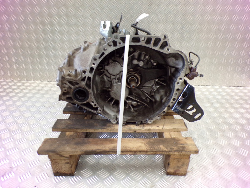 caja de cambios 2.0 d4d toyota verso 10r  (#)