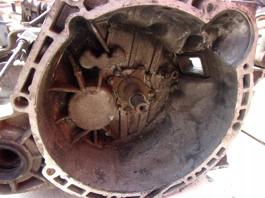 caja de cambios manual chery tiggo qr523mhc 1.6  (#)