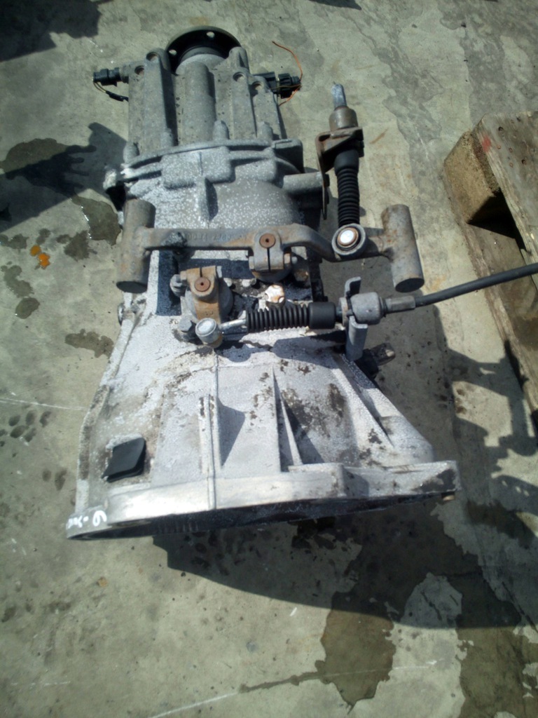 iveco daily 2.8 hpi caja de cambios manual  (#)