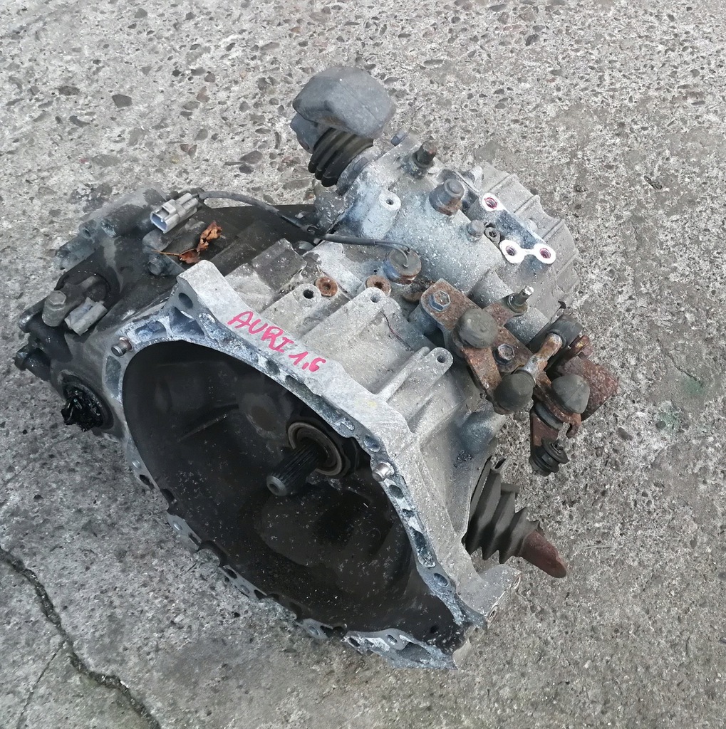 caja de cambios 1.6 toyota auris i corolla 07-09  (#)