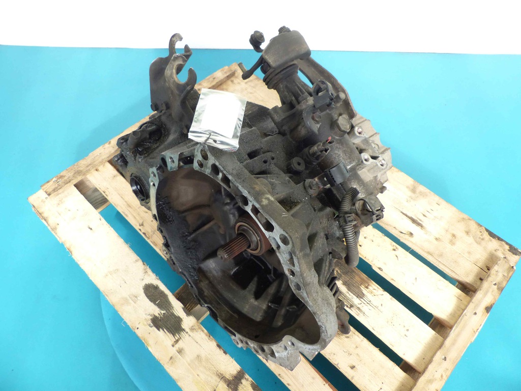 caja de cambios 5b toyota avensis ii t25 1.6 vvti  (#)