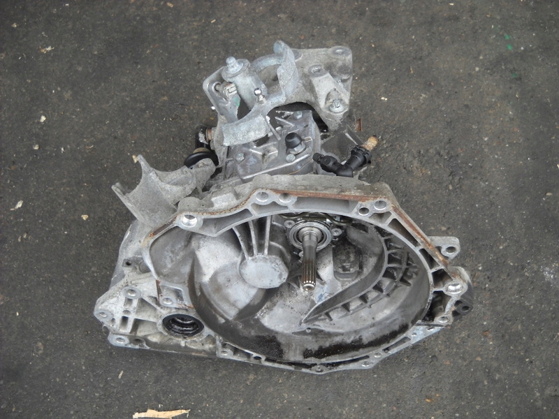 caja de cambios zafira 1.6 1.8 16v /f17c419/  (#)