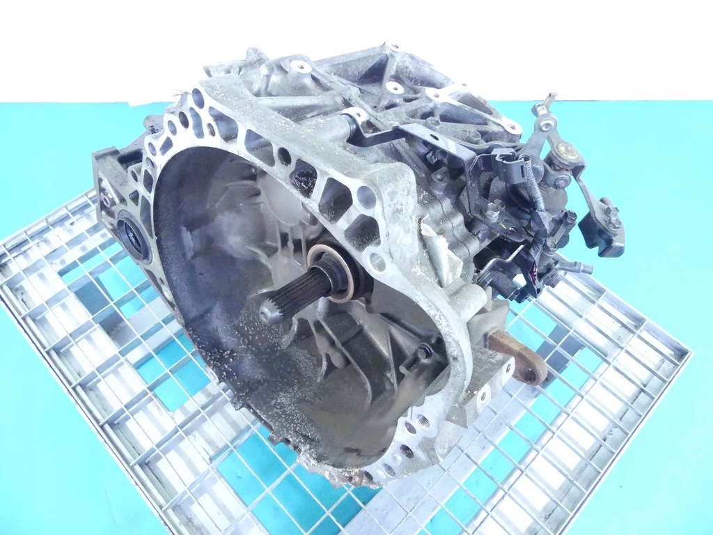 caja de cambios 6b toyota avensis iii t27 2.2 d4d  (#)