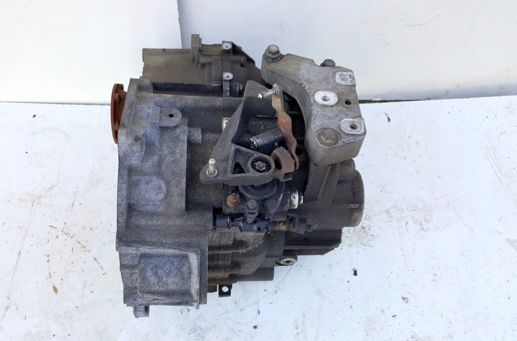 caja de cambios vw golf 5 jetta 20 tdi jlu  (#)