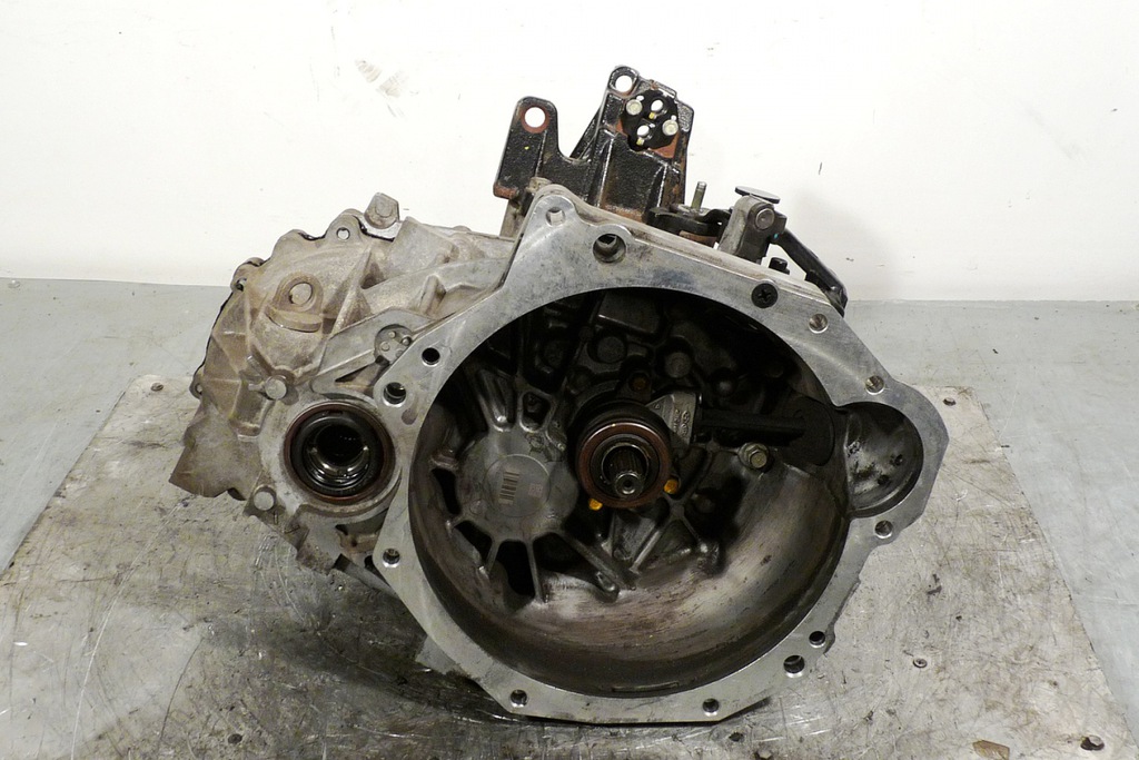 caja de cambios  kia  pro_cee'd jd 2017 1.6t-gdi  (#)