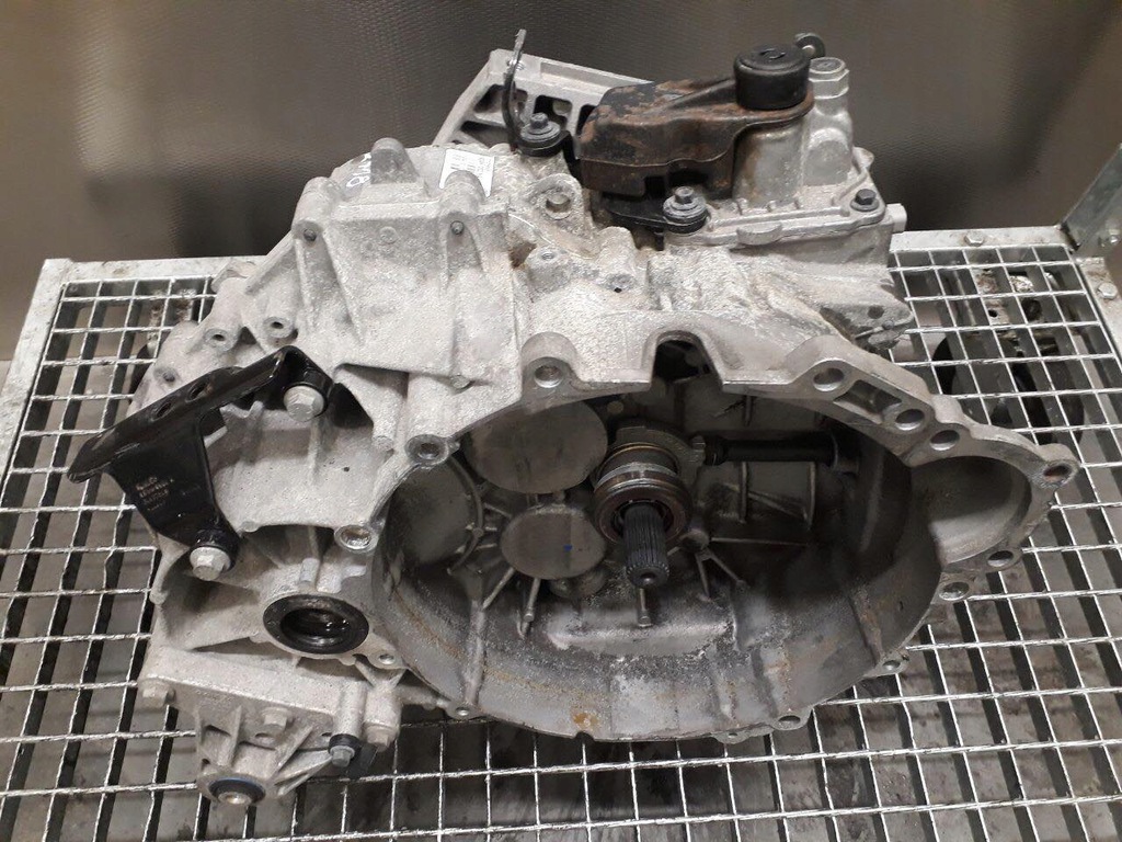 caja de cambios volvo 24d 6bieg 9g9r7002ma  (#)