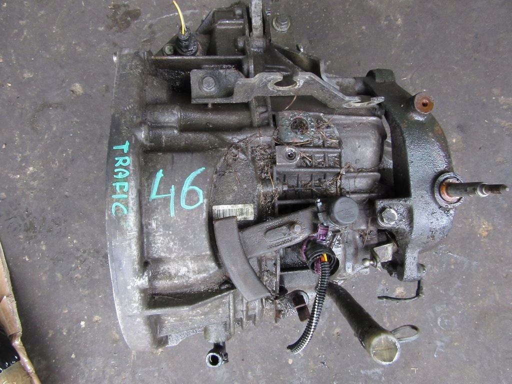 trafic vivaro ii 1.9 caja de cambios 8200398675 46  (#)