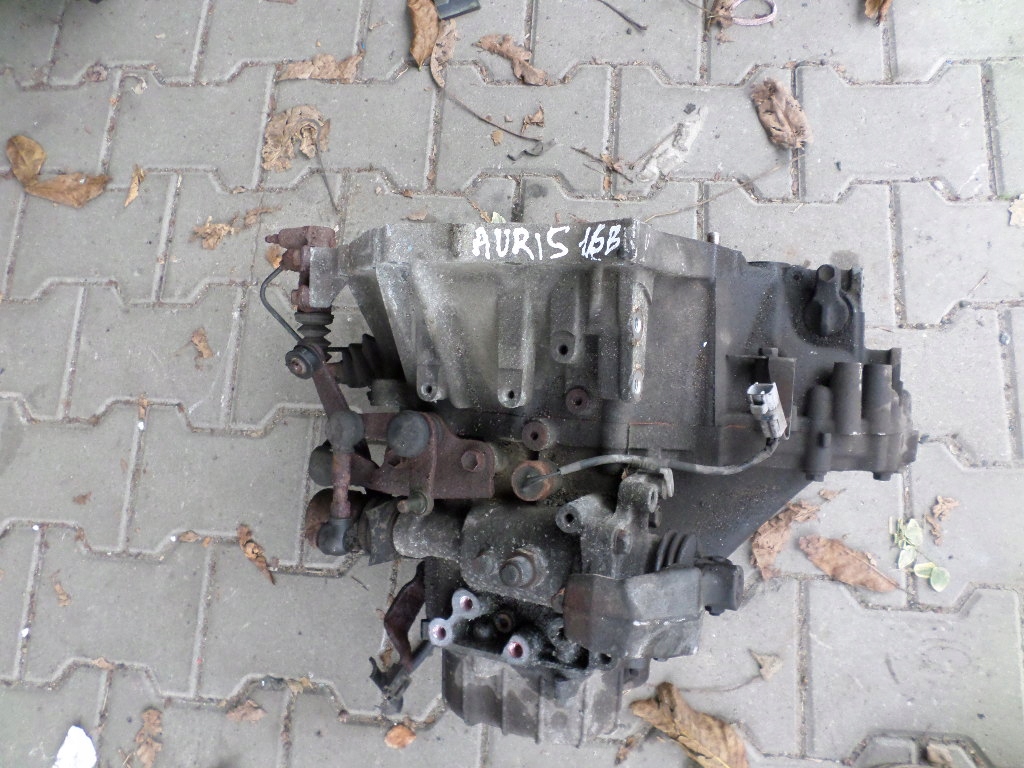 toyota auris i 06-12 1.6 b caja de cambios '5'  (#)