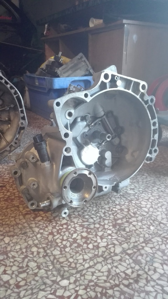 caja de cambios vw polo 1.4 1.6  (#)