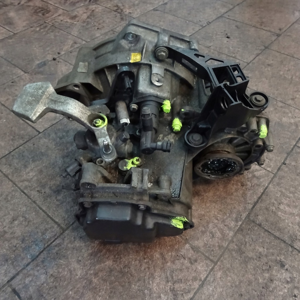 skoda rapid 1.4tdi caja de cambios manual phb  (#)