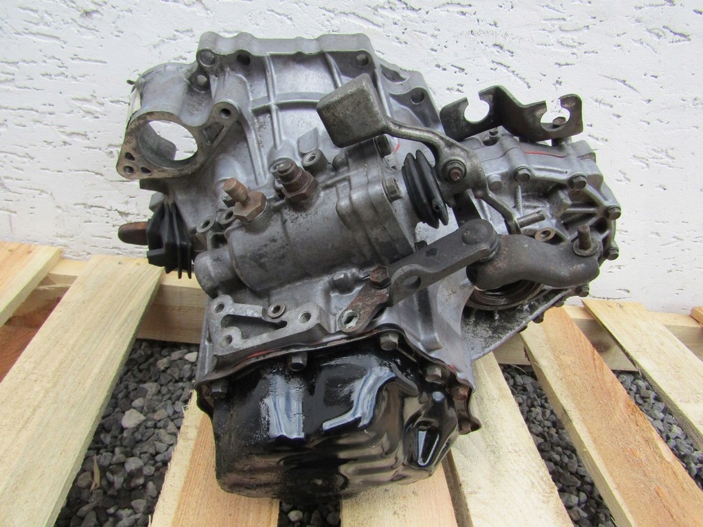 toyota avensis t25 2.0 d4d skzynia marchas  (#)