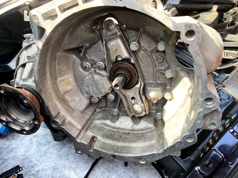 caja de cambios audi a3 11r 18 tfsi nmy 42000km  (#)