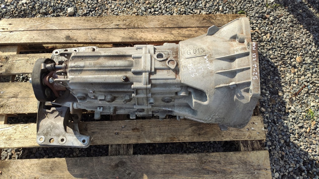 caja de cambios bmw e60 525d lci 7565218 manual #s  (#)