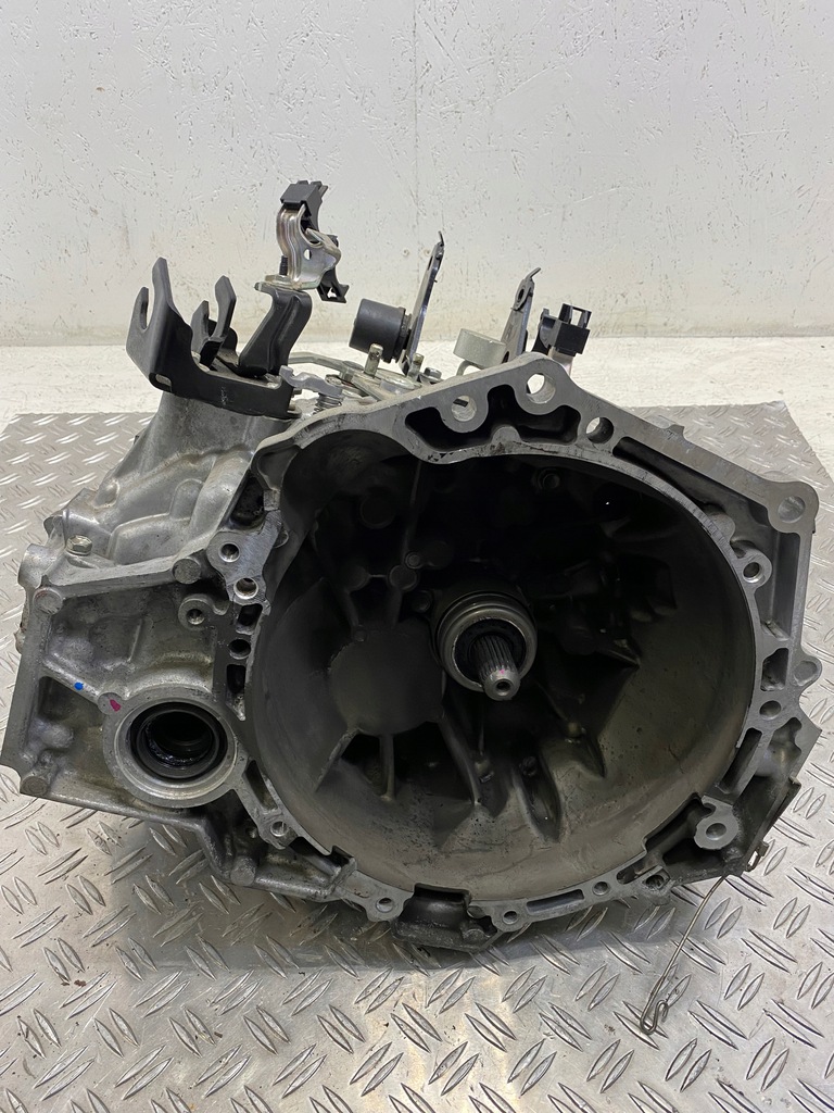 toyota verso-s trezia caja de cambios xu9p7  (#)