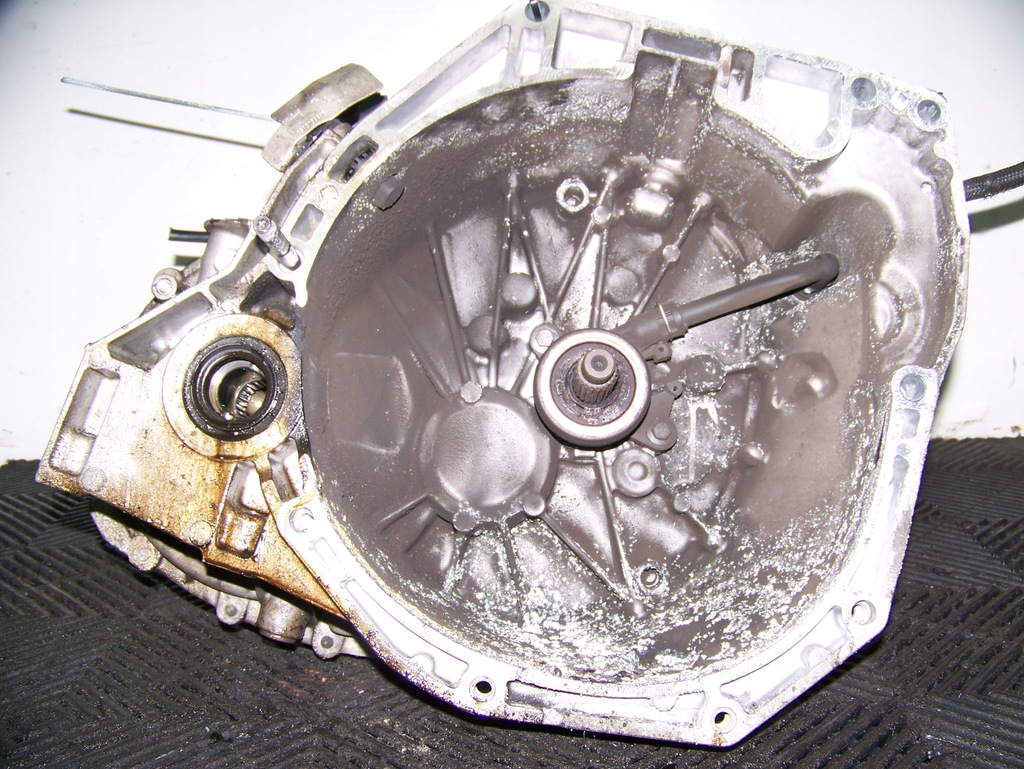 megane scenic iii 1.2 tce 116km caja de cambios tl4069  (#)