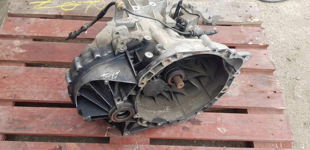 ford kuga mk1 caja de cambios av4r-7002-ab  (#)