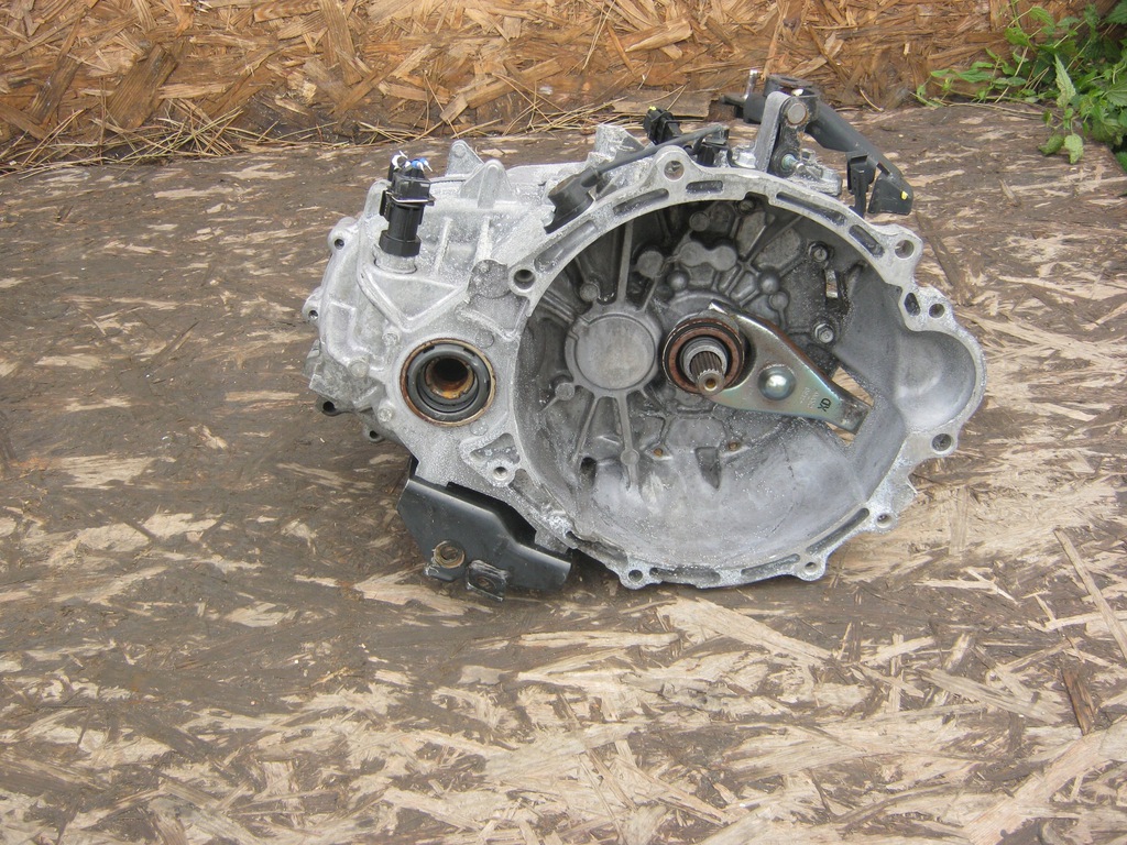 caja de cambios  kia  rio iii 11- 1.1 crdi u31mdh  (#)