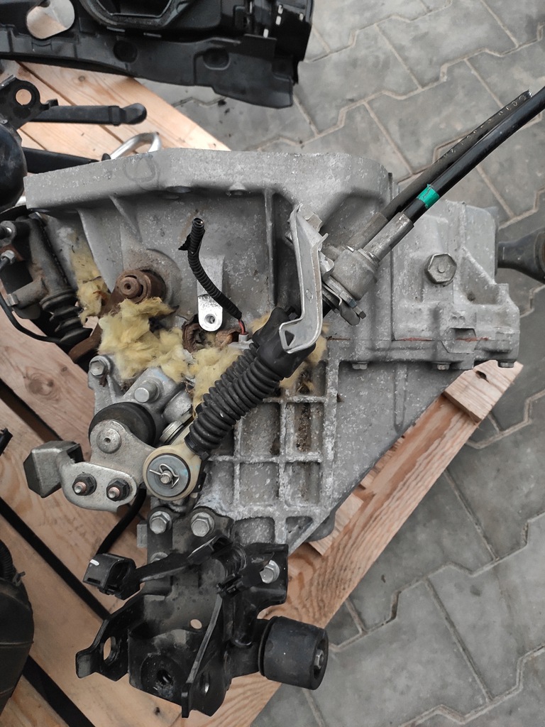 yaris iii 2011- 1.0 b caja de cambios  (#)