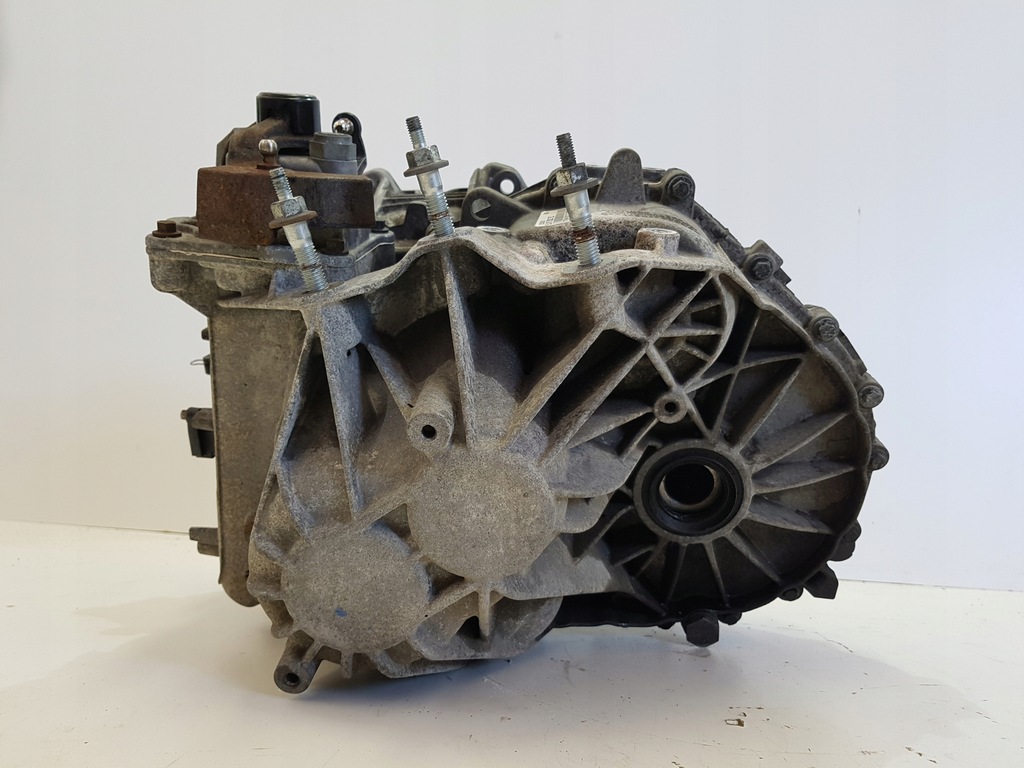 volvo v60 s60 ii restyling 2.0 d4 caja de cambios man.  (#)