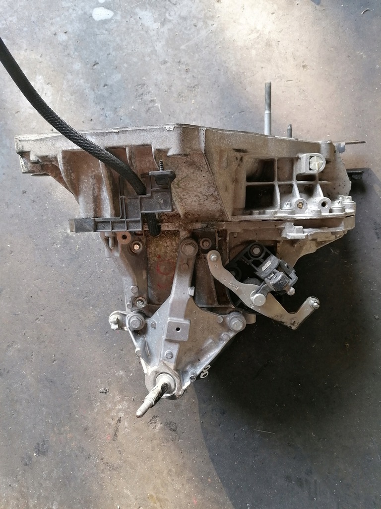 dacia duster 16 16v caja de cambios jr5078  (#)