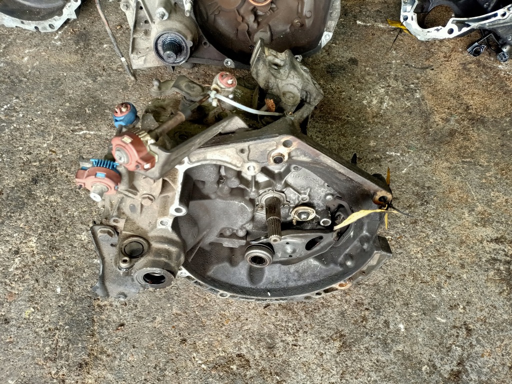 citreon c3 14 l. 16v caja de cambios 20cn40  (#)