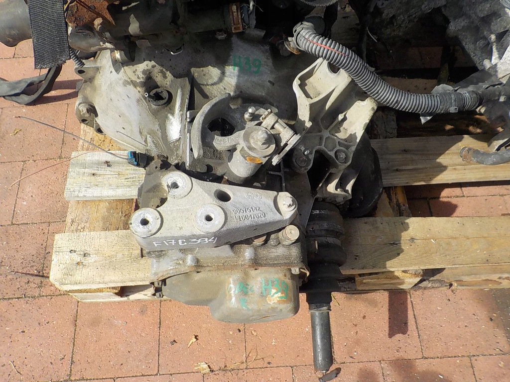 astra h zafira b 1.8 16v caja de cambios f17c394  (#)