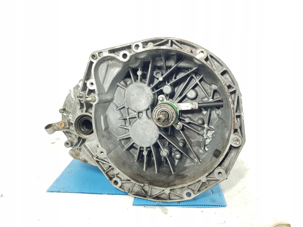 caja de cambios trafic vivaro primastar 1.9dci pk6375  (#)