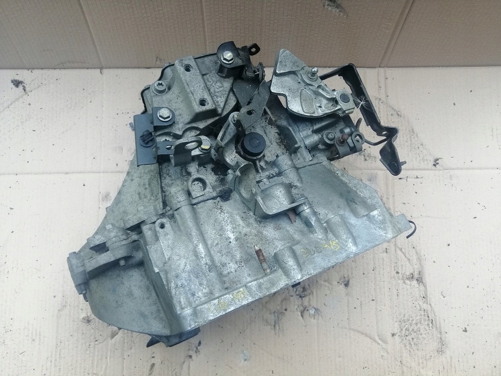 citroen ds3 16 thp caja de cambios 9686219610  (#)