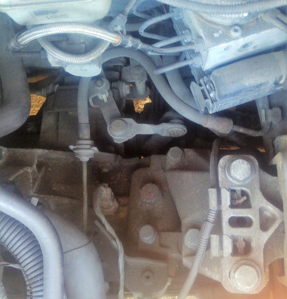 caja de cambios vw bora 1.6benz. 16v 101km. 2000r  (#)