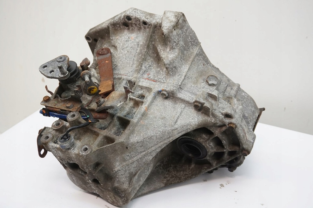 caja de cambios 20tt01 c1 107 aygo 1.0 12v 2222qe  (#)