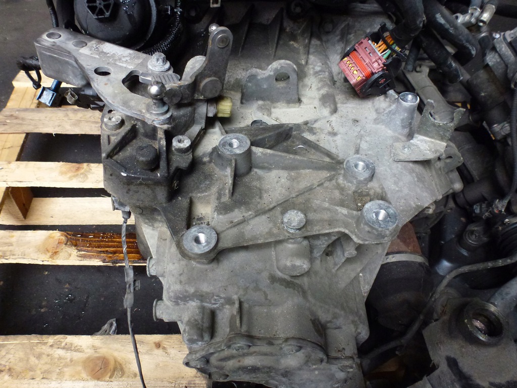 caja de cambios manual r56 s 1.6 turbo 7568722  (#)