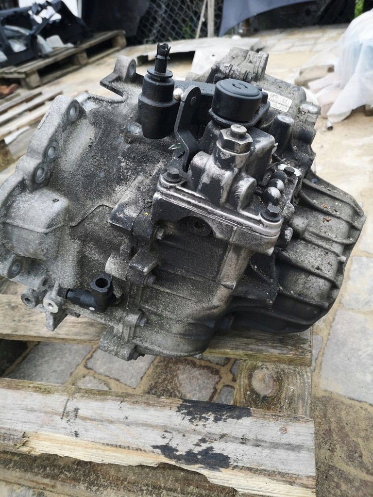 caja de cambios b66r7002aa volvo v50 2011 2.0 d3  (#)