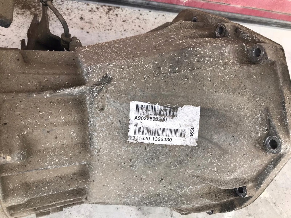 caja de cambios mercedes sprinter a9022600500  (#)