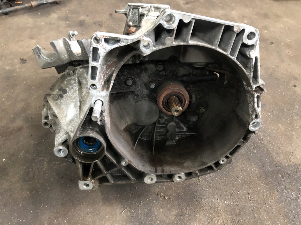 grande punto caja de cambios 1.4 t-jet 5bieg 120km  (#)