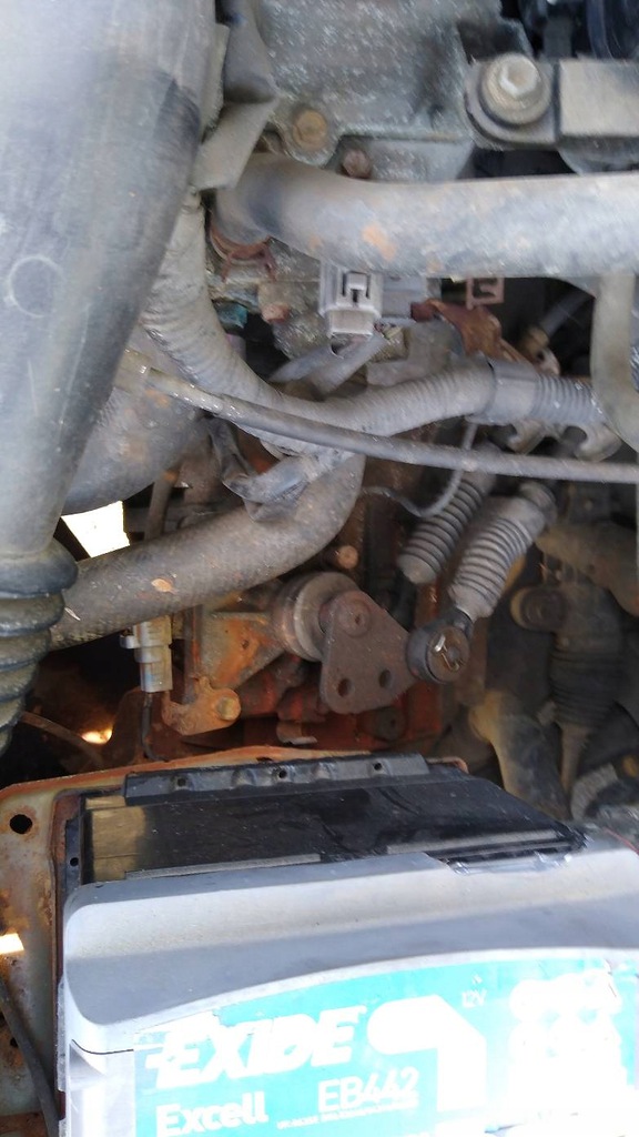 caja de cambios 1.0 5b toyota yaris i  (#)