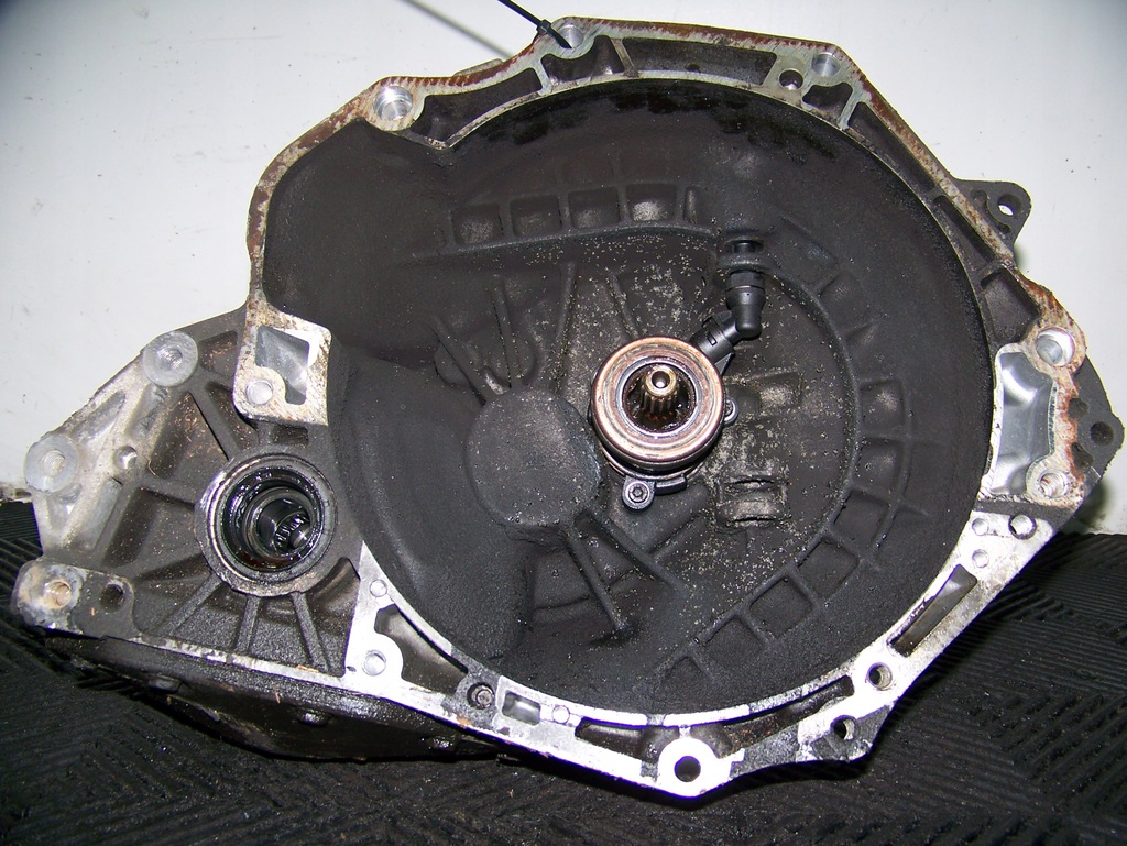 zafira b astra g h 1.6 1.8 16v caja de cambios f17c374  (#)