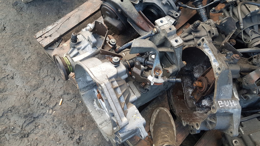 vw golf iv 2.3 v5 caja de cambios ebs  (#)