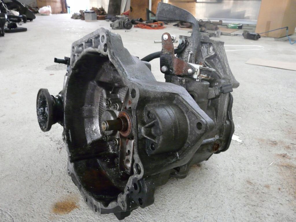 vw golf skoda seat caja de cambios fbj 02j301107c  (#)
