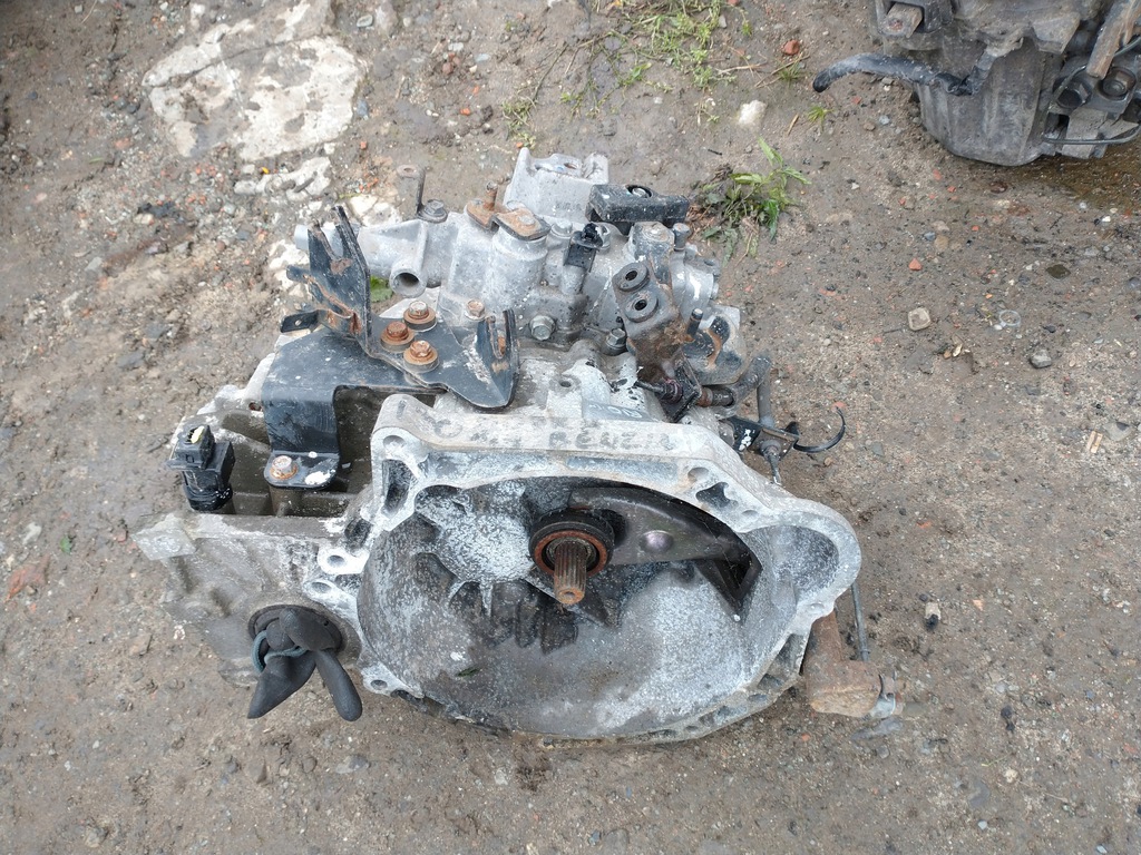 caja de cambios hyundai  i30- kia  rio 14 b m56cf1  (#)