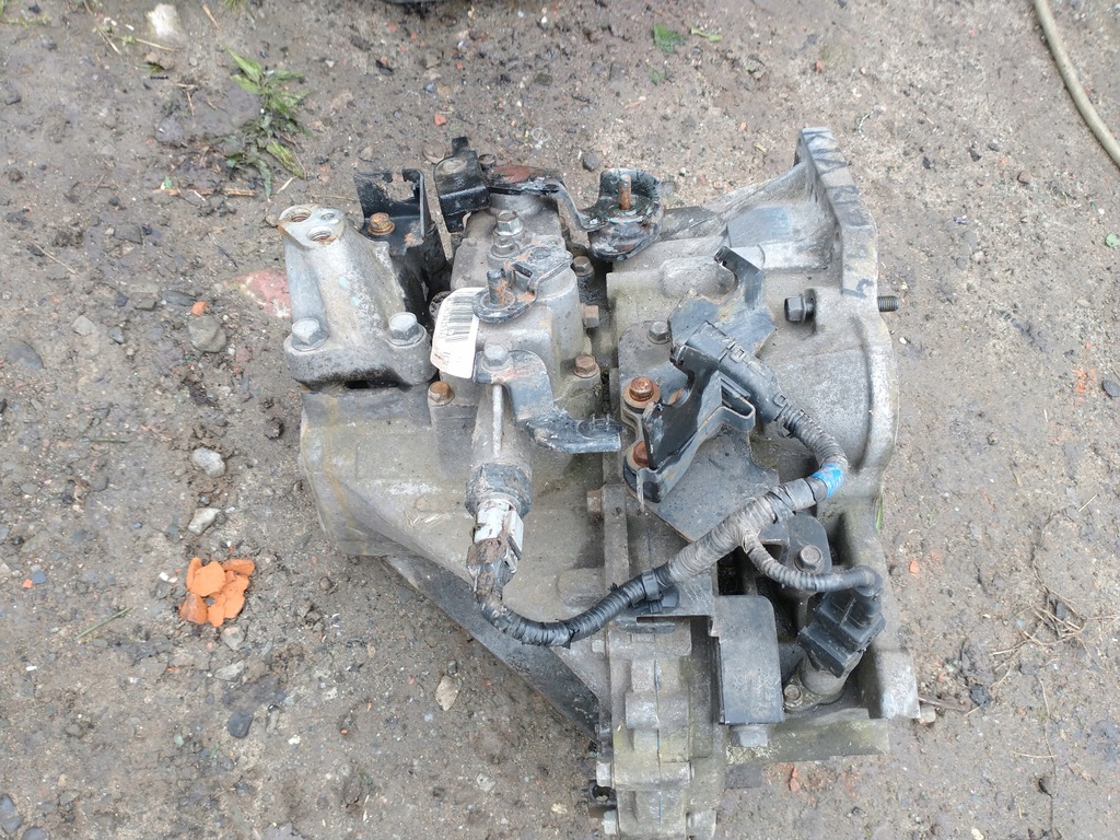 caja de cambios hyundai  i30- kia  rio 14 b r71873  (#)