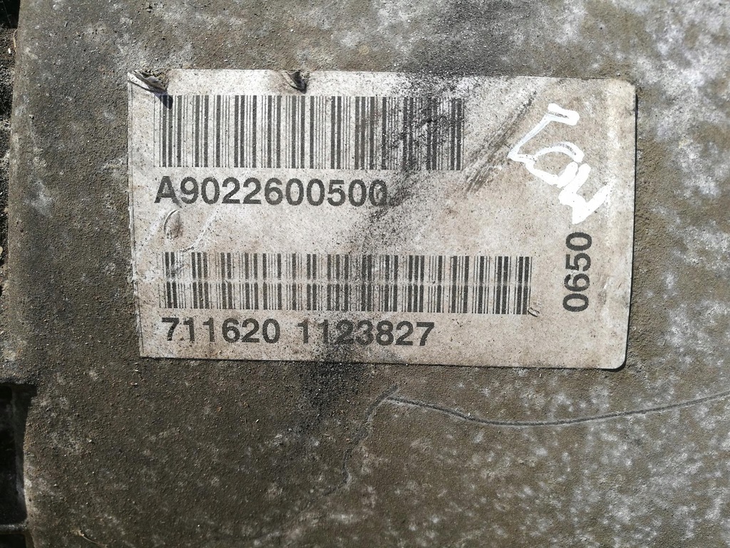 caja de cambios a9022600500 2.2 2.7 cdi sprinter  (#)