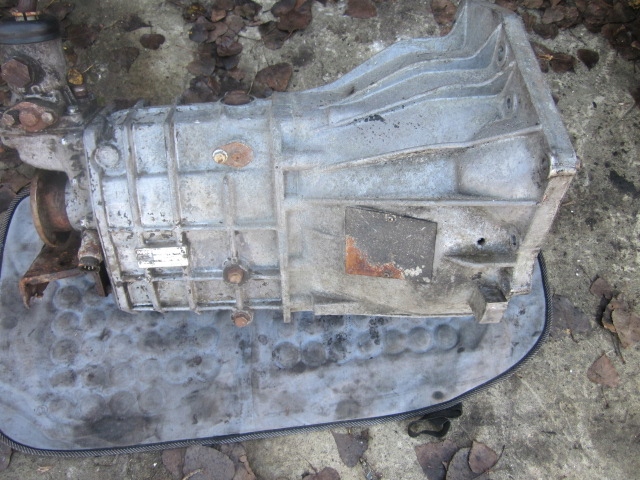 iveco daily 25 d 95 r. caja de cambios  (#)