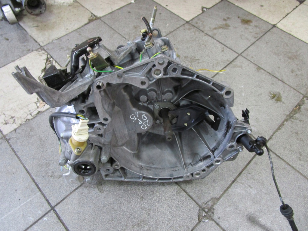 caja de cambios 20dp15 citroen xsara 1.6 8v  (#)