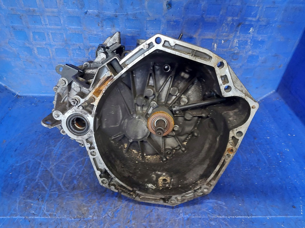 caja de cambios renault clio iii 1.5 dci tl4a002 manual  (#)